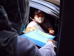 Pemkot Tangerang Luncurkan Program Drive Thru Pengambilan Dokumen KTP dan KIA