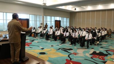 43 lulusan Politeknik Keuangan Negara (PKN) STAN (Sekolah Tinggi Akuntansi Negara) bakal mengabdi di Pemerintah Kota Tangerang Selatan (Tangsel)