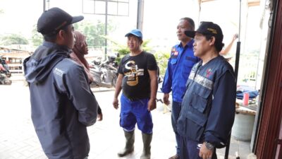 1.500 Paket Makanan ke Warga Terdampak Banjir