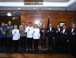 Gaji Honorer di Kota Tangerang Setara UMK, MenPAN RB Apresiasi