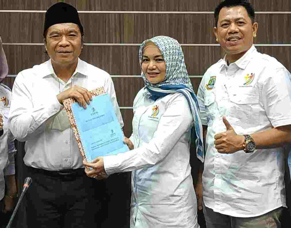 Ketua KORMI Banten Nuraeni (tengah) Sekretaris Jasmara Bahar (kanan) saat audensi ke Pj Gubernur Banten belum lama ini.