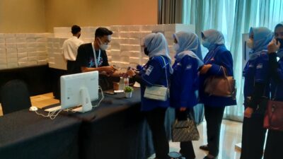 Peserta Pelantikan Demokrat se-Banten Berdatangan dan Lakukan Registrasi