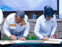Wali Kota dan Kajari Tangsel Tandatangani Perjanjian Kerjasama Penanganan Bantuan Hukum