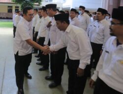 Wali Kota Tangerang Lantik 1.735 Guru Berstatus Pegawai Pemerintah dengan Perjanjian Kerja