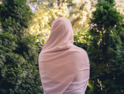 Batasan Melihat Wanita Bukan Mahram