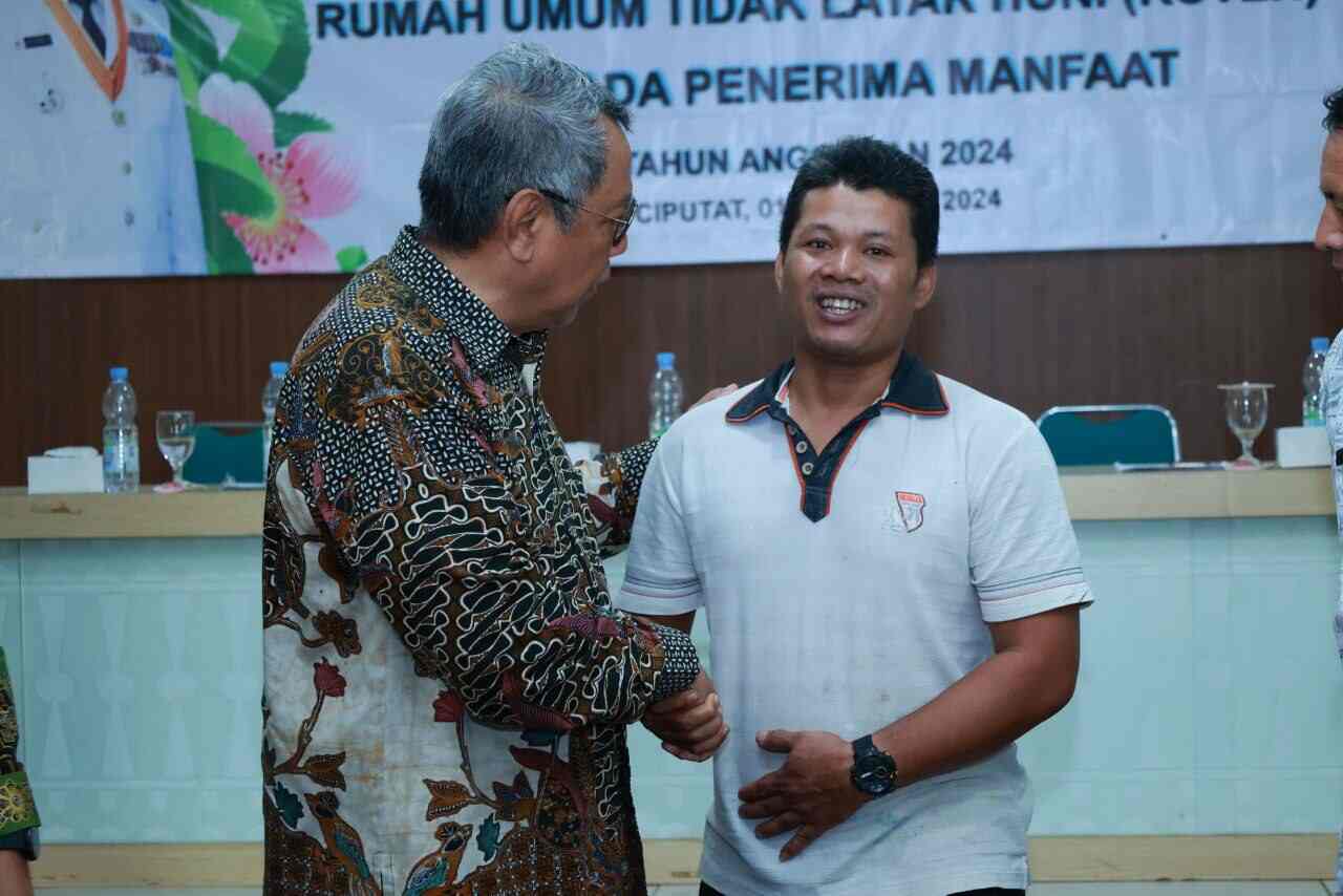 Rumah Dibedah, Edi Warga Ciputat Ucapkan Terima Kasih kepada Pemkot Tangsel