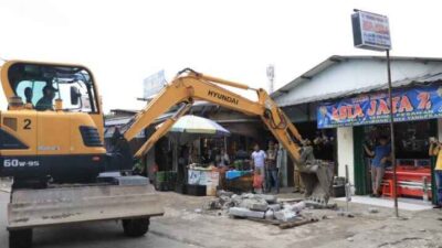 Dipimpin Pj Wali Kota Tangerang, Proses Penertiban Pasar Sipon Cipondoh Berjalan Kondusif