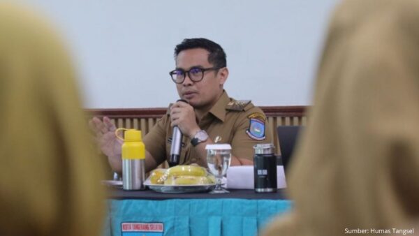 Wakil Wali Kota Tangerang Selatan Pilar Saga Ichsan saat monitoring layanan kesehatan BLUD.