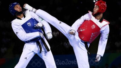 Atlet taekwondo bertanding di arena Indoor Tennis Gelora Bung Karno, Jakarta, pada ajang Asian Taekwondo Indonesia Open Championships 2026.
