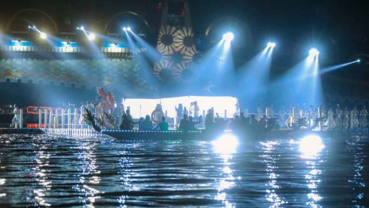 Suasana Festival Cisadane 2026 di Kota Tangerang yang menghadirkan ratusan booth UMKM dan berbagai kegiatan budaya serta ramah lingkungan.