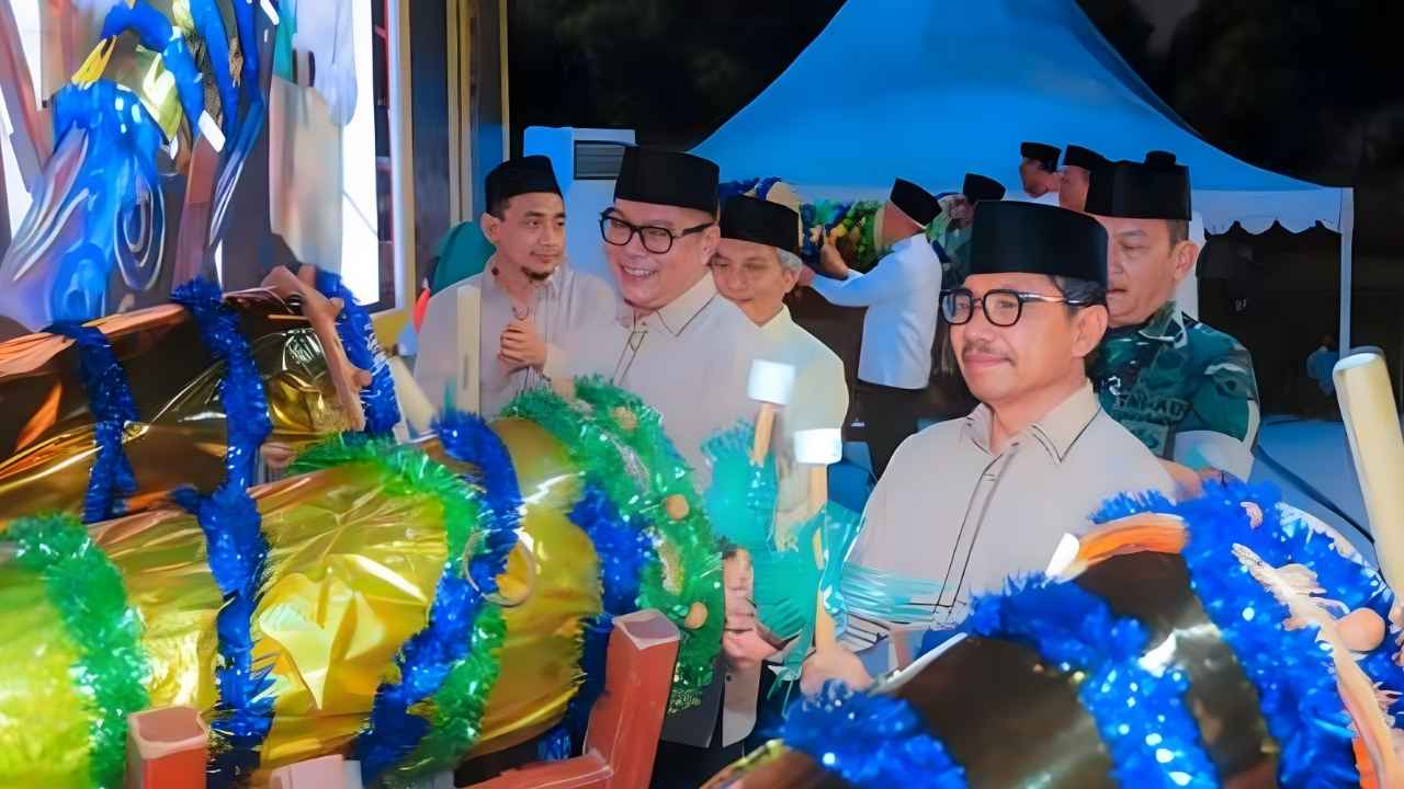 Wali Kota Tangerang Sachrudin membuka MTQ XXV Kota Tangerang yang diikuti 651 kafilah dari 13 kecamatan di Stadion Mini Sudimara, Ciledug.